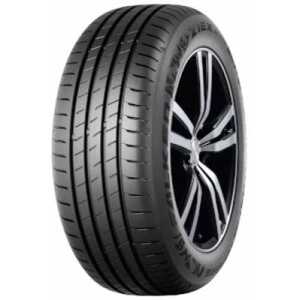 Falken ZIEX ZE320 225/40-R18 92W